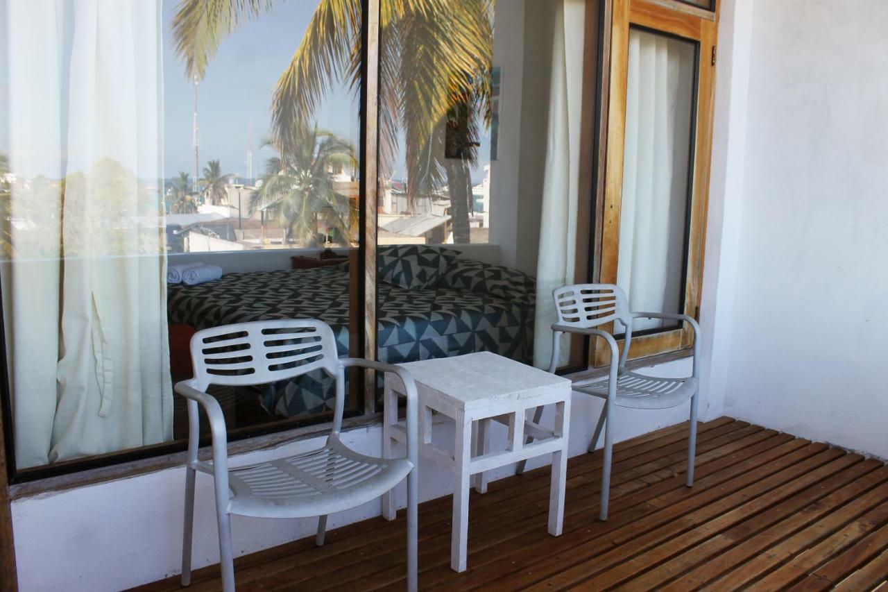Posada Del Mar Puerto Ayora  Exteriör bild